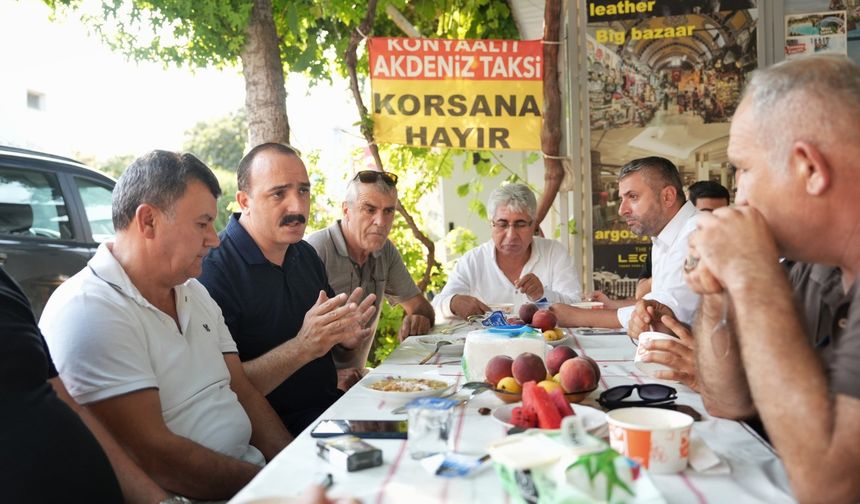Başkan Kotan Taksici Esnafına Konuk Oldu