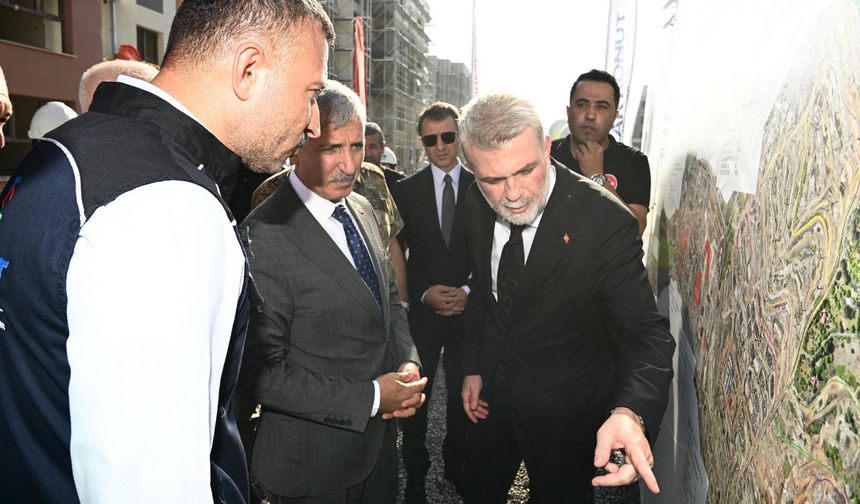 Kahramanmaraş Güneşevler'de Yeniden Yapılanma Devam Ediyor