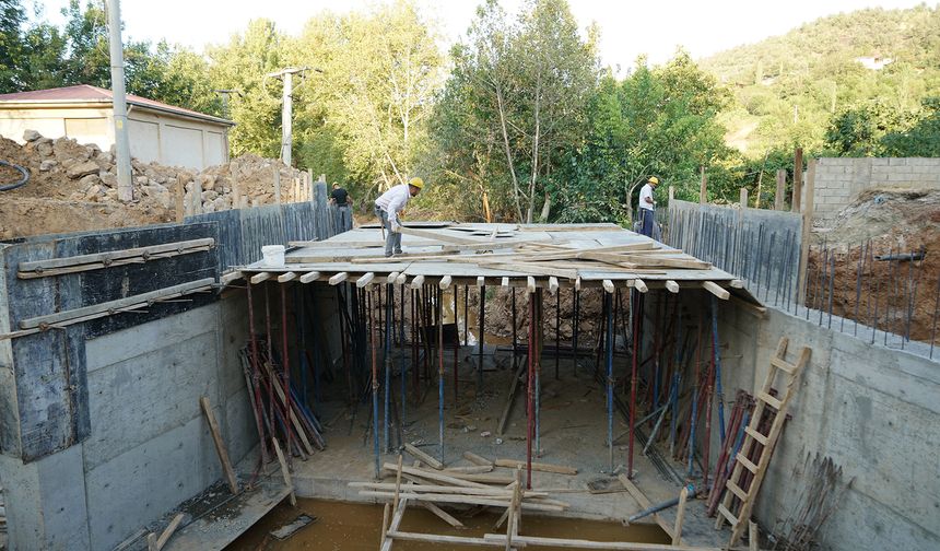Kahramanmaraş'ta Eski Köprü Yerine Dayanıklı Modern Yapı