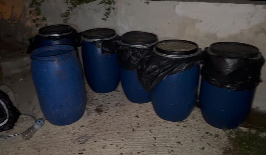 Kaçak İçki Operasyonunda Bin 260 Litre Ürün Yakalandı