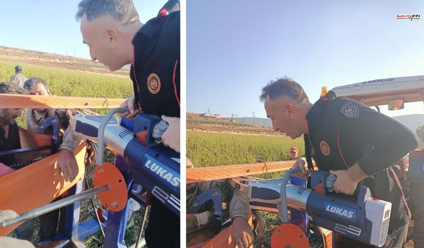 Kahramanmaraş'ta Hortum Makinesine Kolu Sıkışan İşçi Kurtarıldı