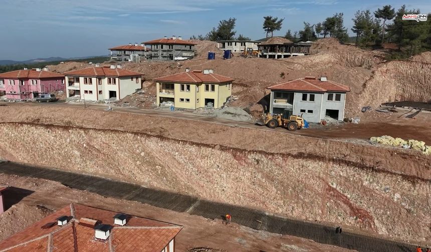Hasanbeyli’de 2 Katlı Deprem Konutları Teslim İçin Gün Sayıyor