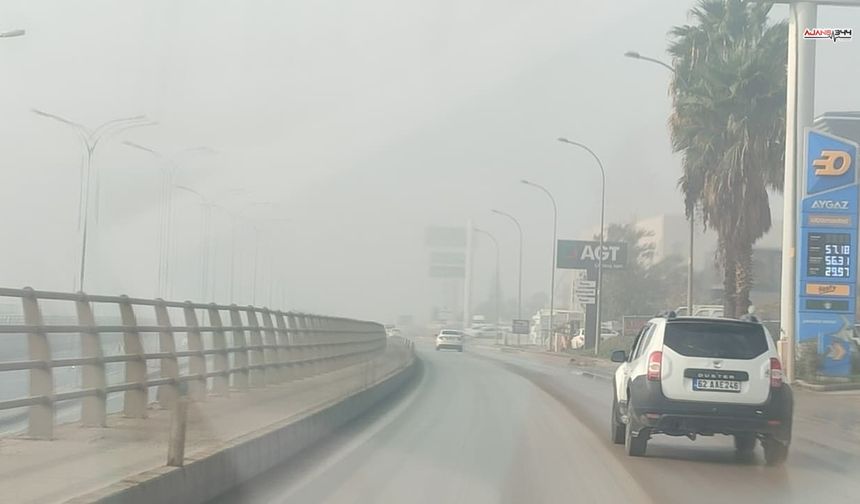 Kahramanmaraş'ta bereketini 2 gündür gösteren yağış sonrası sisli hava etkili oldu