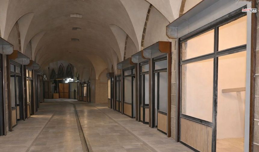 Kapalı Çarşı’da Restorasyon Tamamlanıyor