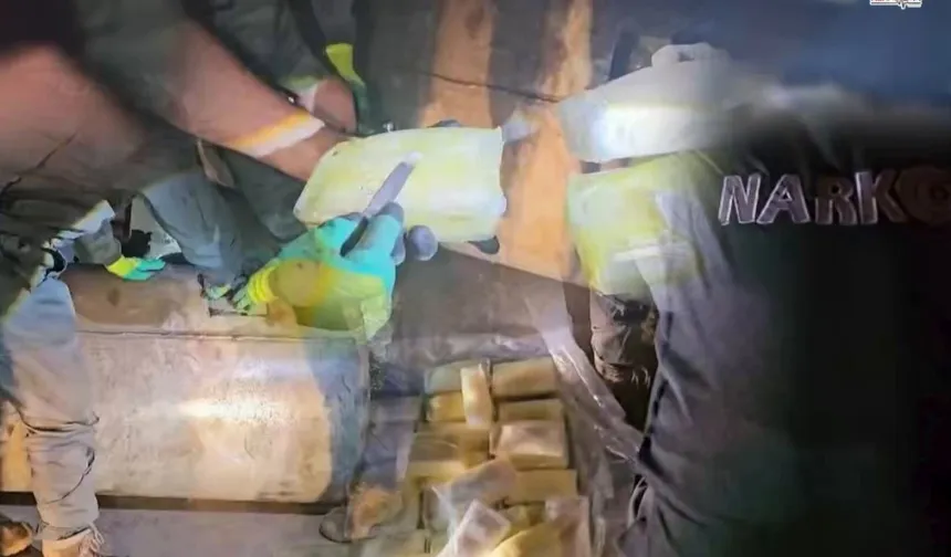 Şırnak'ta narkotik operasyonu... 142 kilo metamfetamin ele geçirildi