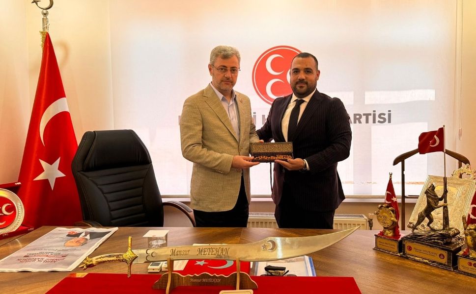 İş Adamı Şahinkanat’tan İl Başkanı Metehan’a Hayırlı Olsun Ziyareti