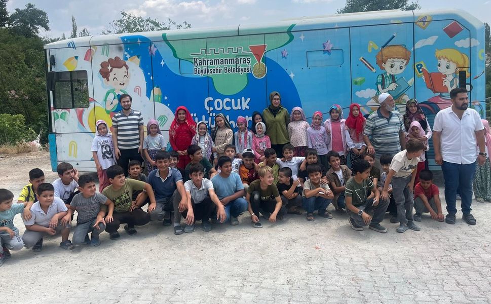 Kahramanmaraş’ta Çocuklar Mobil Kütüphane ile Buluştu