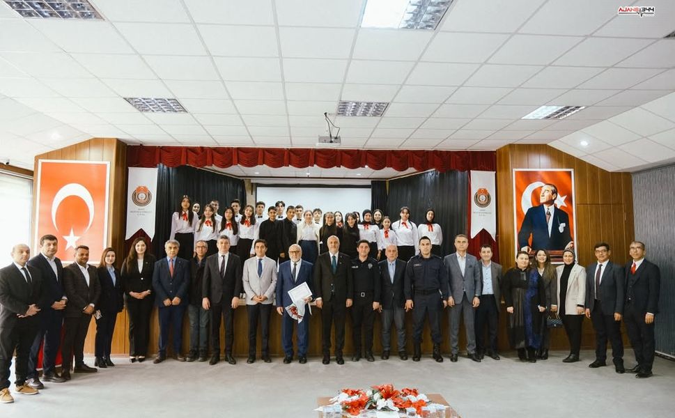 Andırında Öğretmenler Günü Coşkulu Katılımla Gerçekleşti