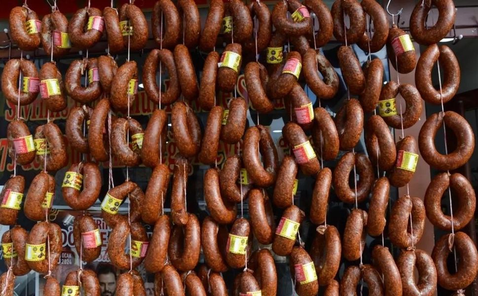 Kahramanmaraş'ta Sucuk Skandalı: 9 Markada Hile Tespit Edildi