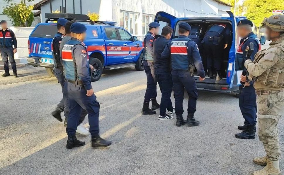 Kahramanmaraş'ta Jandarma ekipleri aranan 249 kişiyi yakaladı