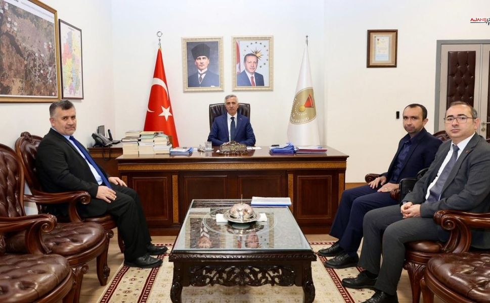 Kahramanmaraş Valisi Ünlüer İki Önemli Heyeti Ağırladı