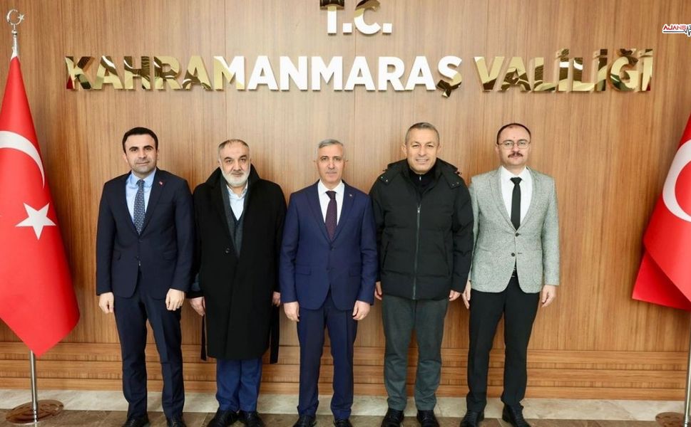 Kahramanmaraş Valisi Ünlüer, Trabzon'a atanan Vali Şahin'i makamında ağırladı