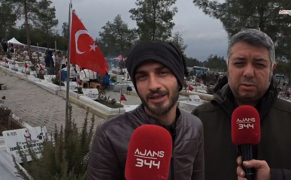 Depremzedeler 6 Şubat’ta Mezarlıkta Sabahladı