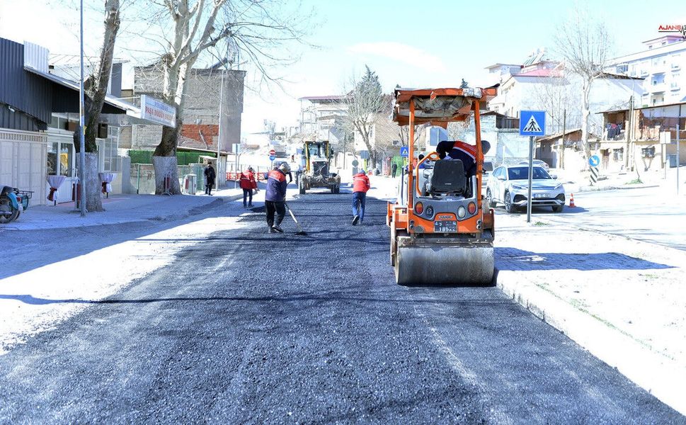 Dulkadiroğlu’nda Sürüş Konforu İçin Asfalt Seferberliği