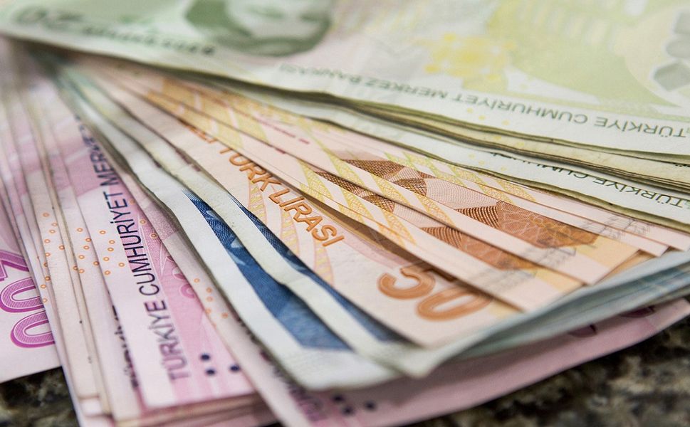 Ev hanımları artık bu sayede maaş alabilecek!