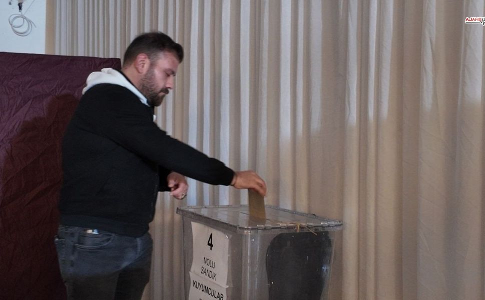 Kuyumcular Odası Seçimi Devam Ediyor