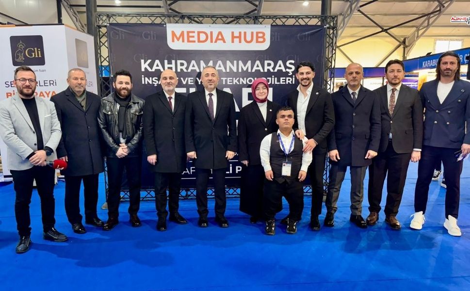 Milletvekilleri İmar ve İnşaat Fuarını Ziyaret Etti