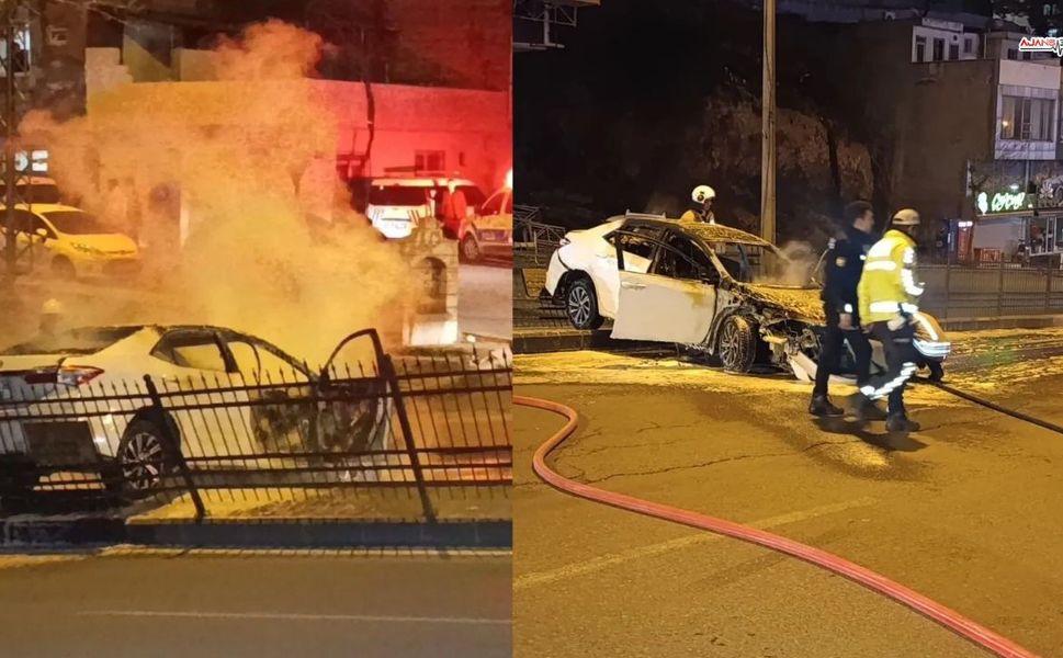 Dur İhtarına Uymayan Araç Bariyerlere Çarparak Alev Aldı