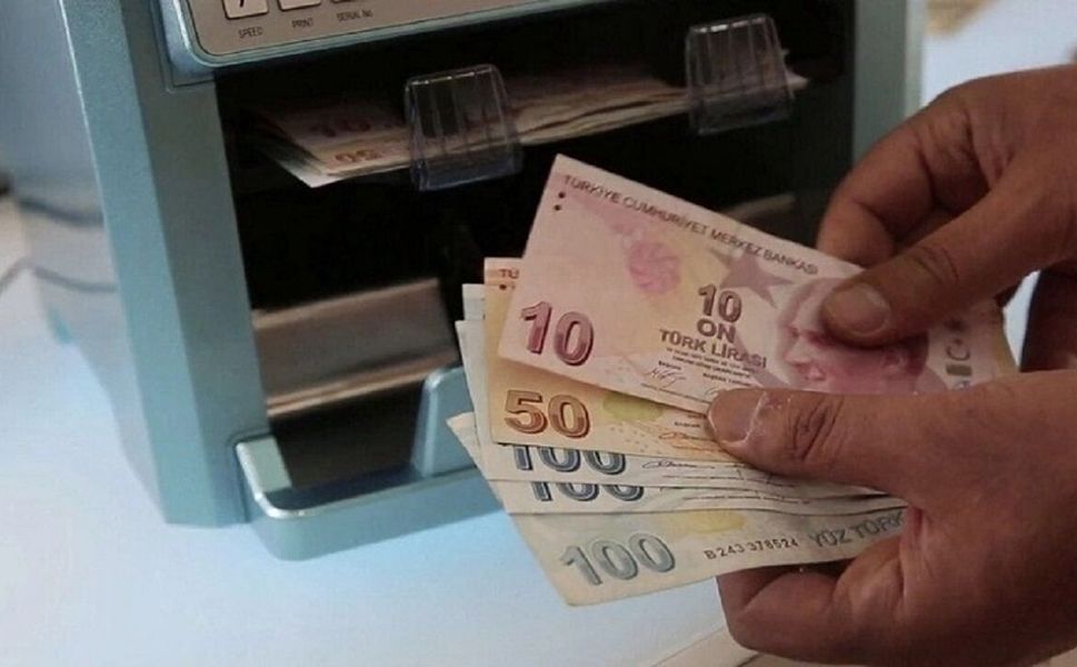 SGK incelemeye başladı: Bunu yapanların maaşı iptal ediliyor!