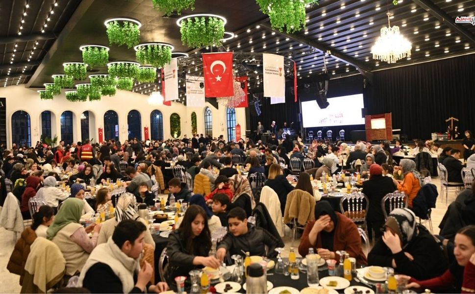 “Yetim ve Engelsiz Vatandaşlar İftar Programı” Gönülleri Isıttı